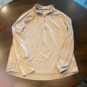 Nike Dri-Fit Quarter Zip Pullover. XL